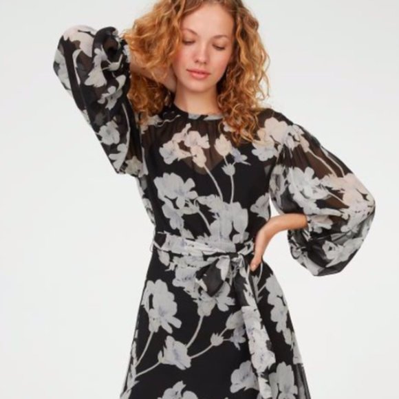 Club Monaco Linettah Dress Black with White Floral Print Size 0 - Picture 2 of 12